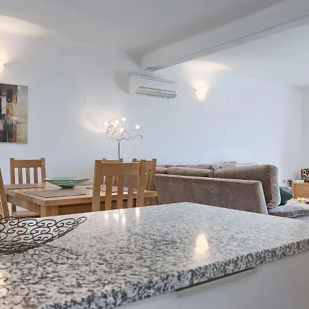 Сasa de vacaciones Holiday 3 By Interhome