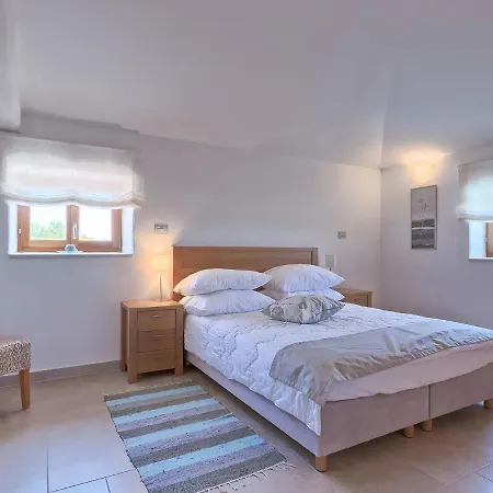 Holiday 3 By Interhome Feriehus